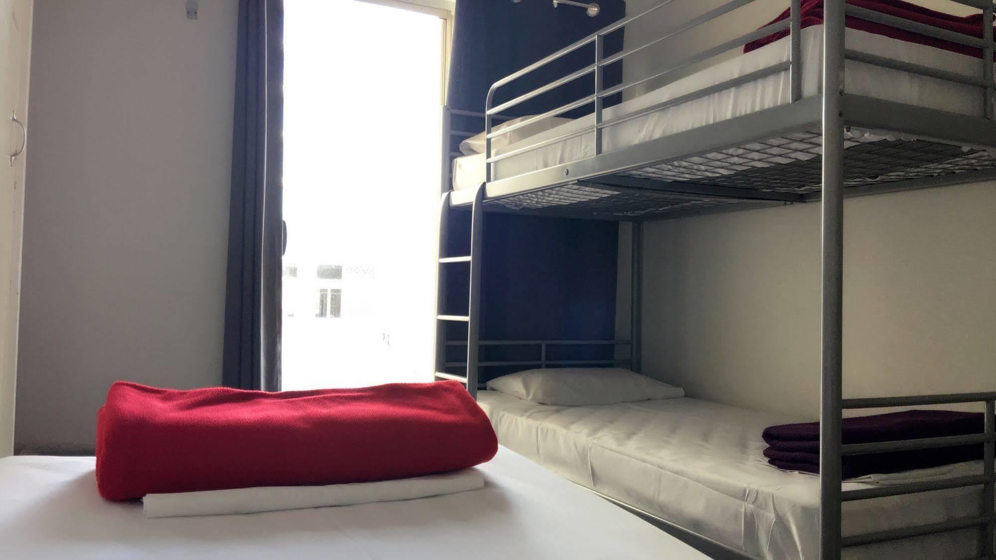 Gold Coast Hostel ภายนอก รูปภาพ