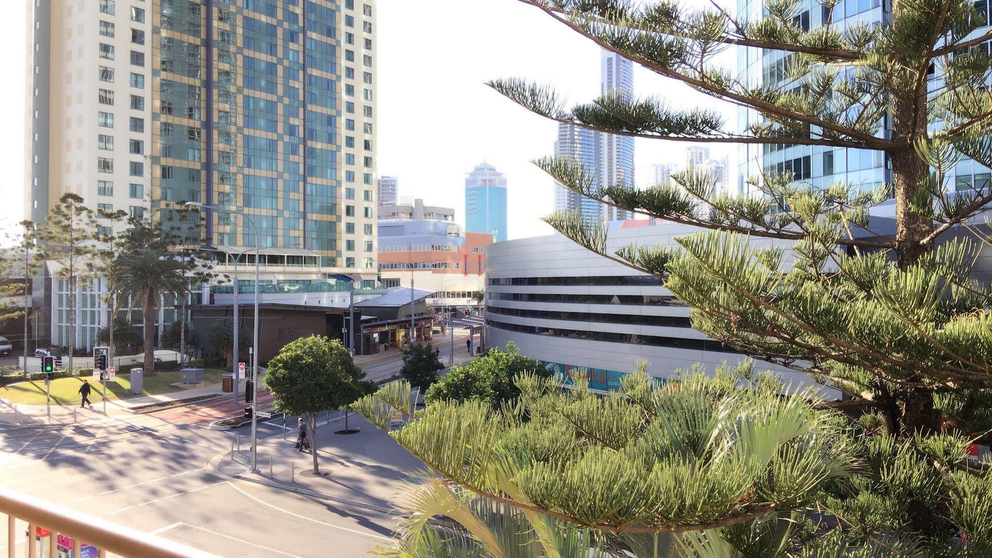 Gold Coast Hostel ภายนอก รูปภาพ
