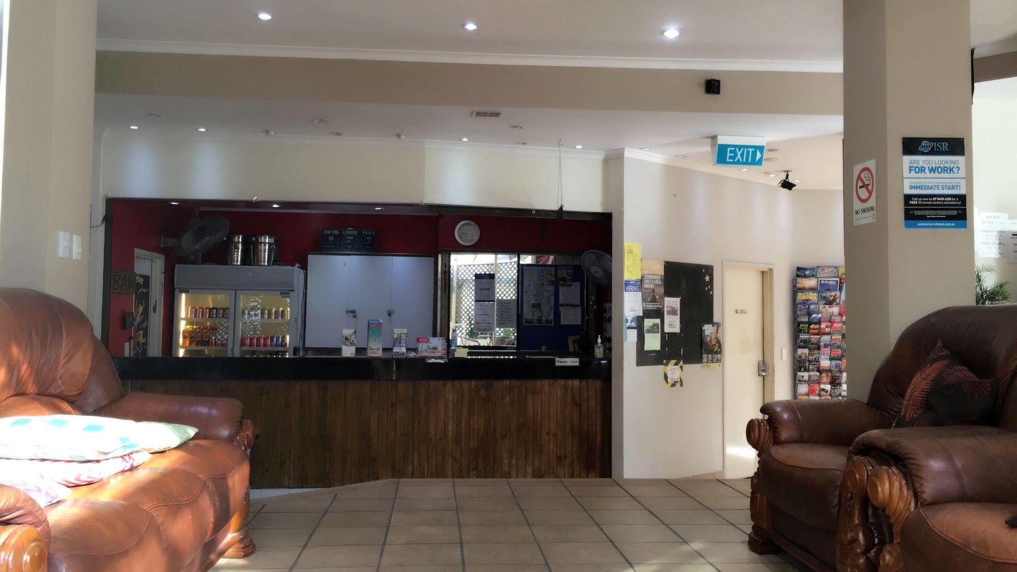 Gold Coast Hostel ภายนอก รูปภาพ